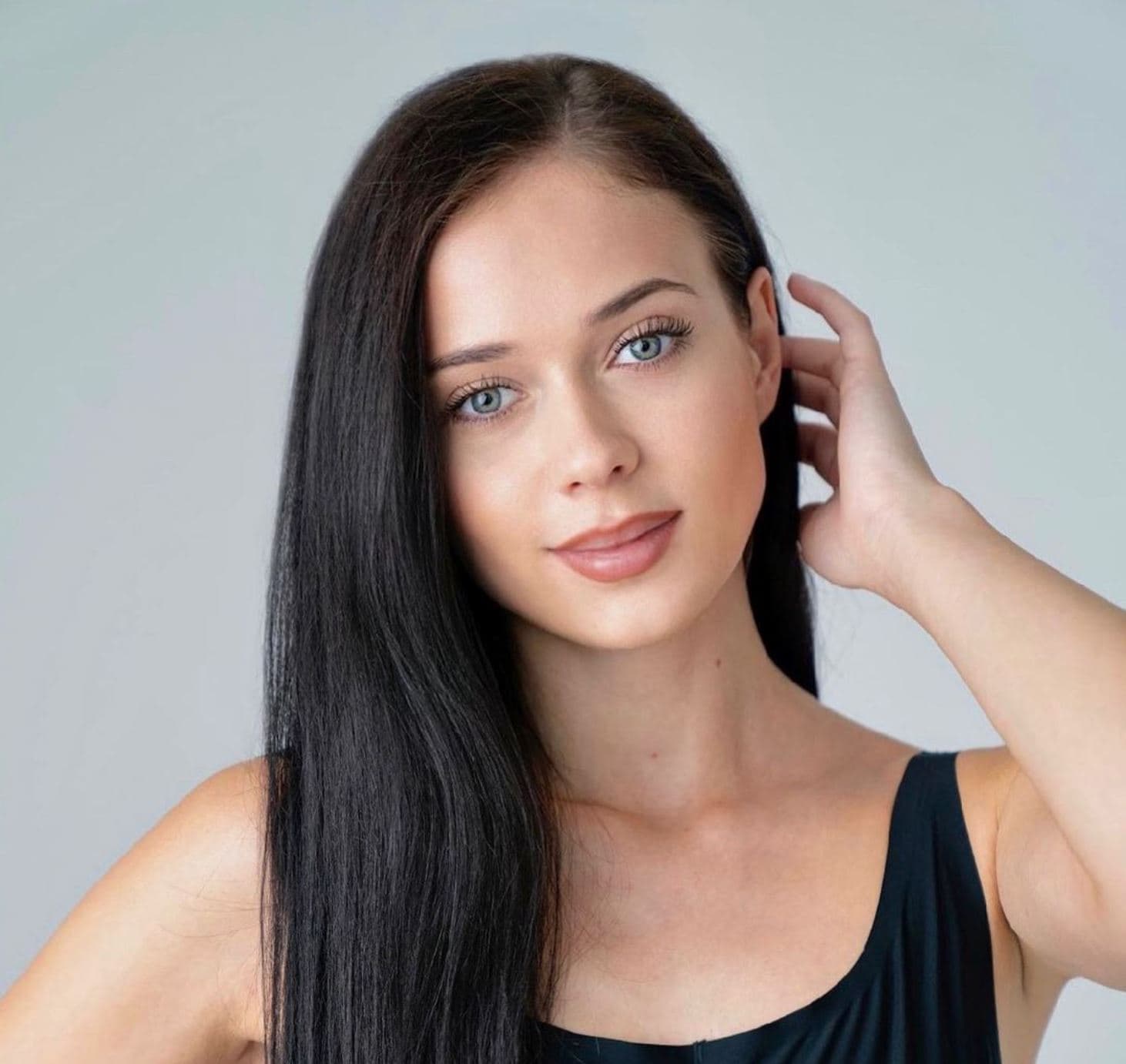 Zoriana, creator of Ronaja Home